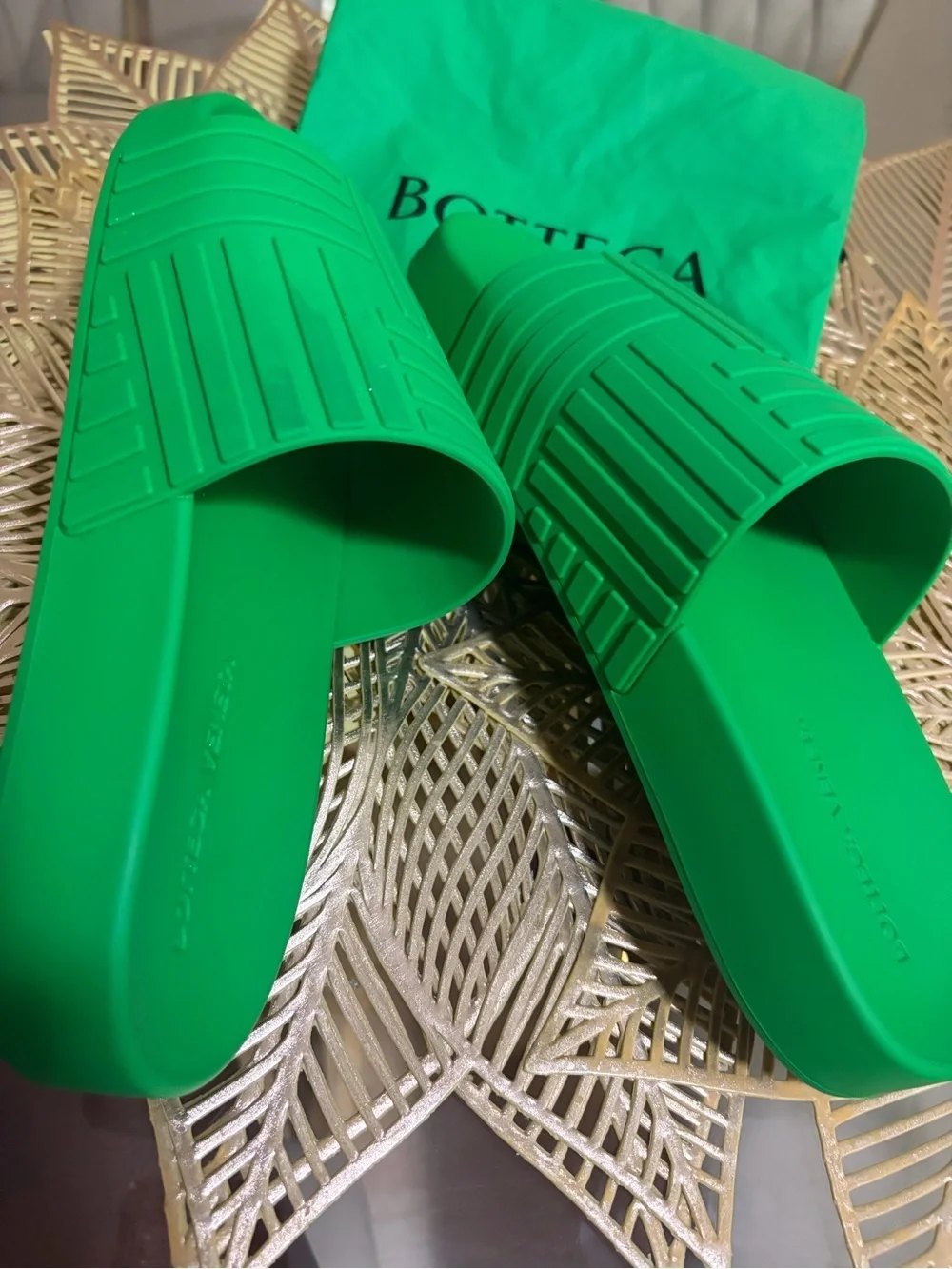Bottega Venetta Womens Slides